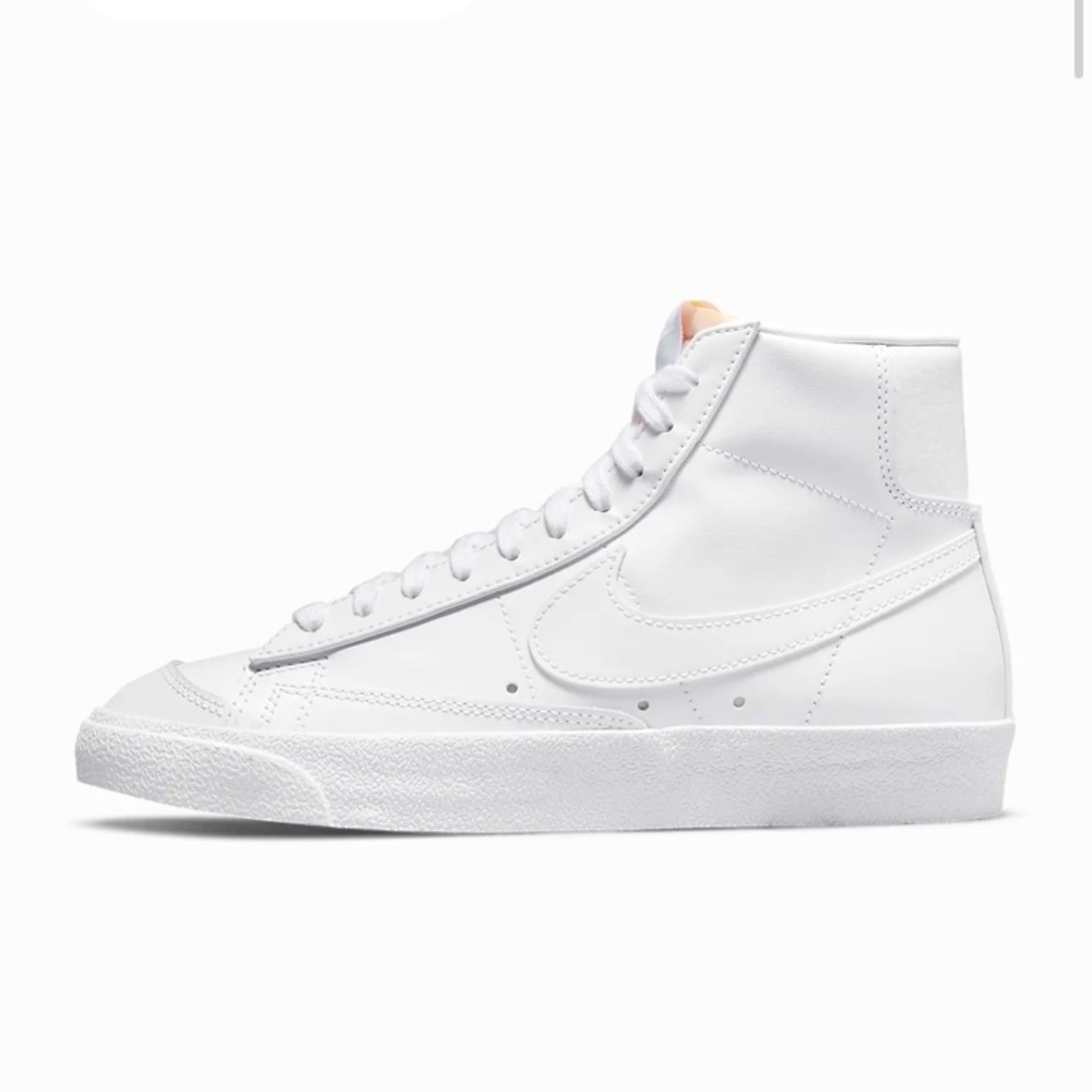 Nike Blazer Mid 77 - All White
